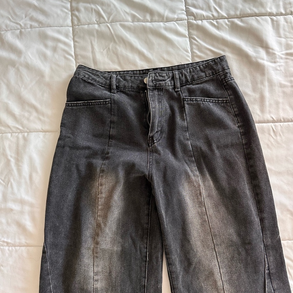 Elegant Gray Women's Straight Leg Jeans